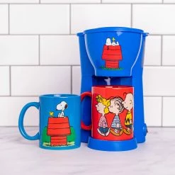Cheapest ???? Peanuts Snoopy, Woodstock And Friends Two Mug Single Cup Coffee Maker ???? -Capresso Shop unnamed file 211
