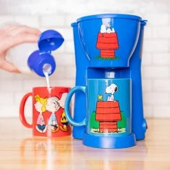 Cheapest ???? Peanuts Snoopy, Woodstock And Friends Two Mug Single Cup Coffee Maker ???? -Capresso Shop unnamed file 212